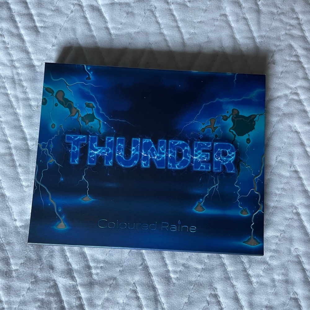 Coloured Raine Thunder Eyeshadow Palette - Blue Shades